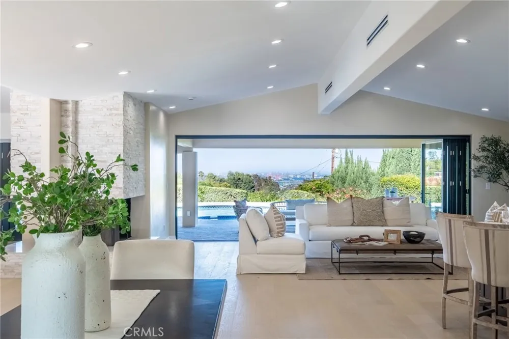 30419 Miraleste Rancho Palos Verdes, CA 90275