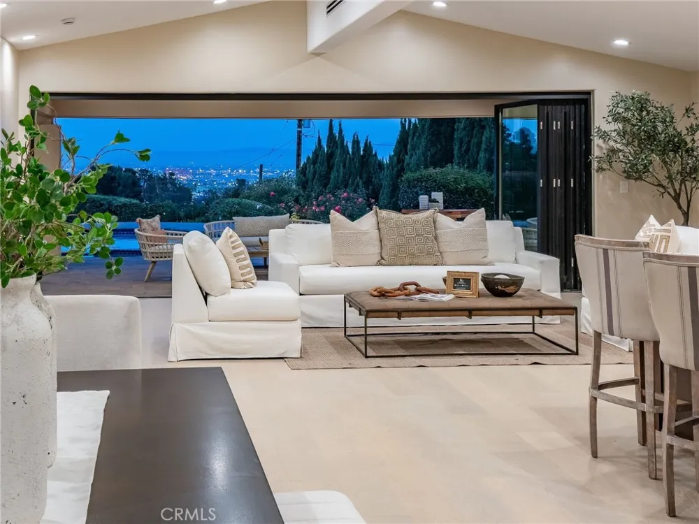 30419 Miraleste Rancho Palos Verdes, CA 90275
