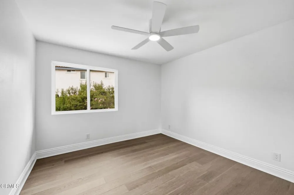 947 Golden Crest Avenue Thousand Oaks, CA 91320