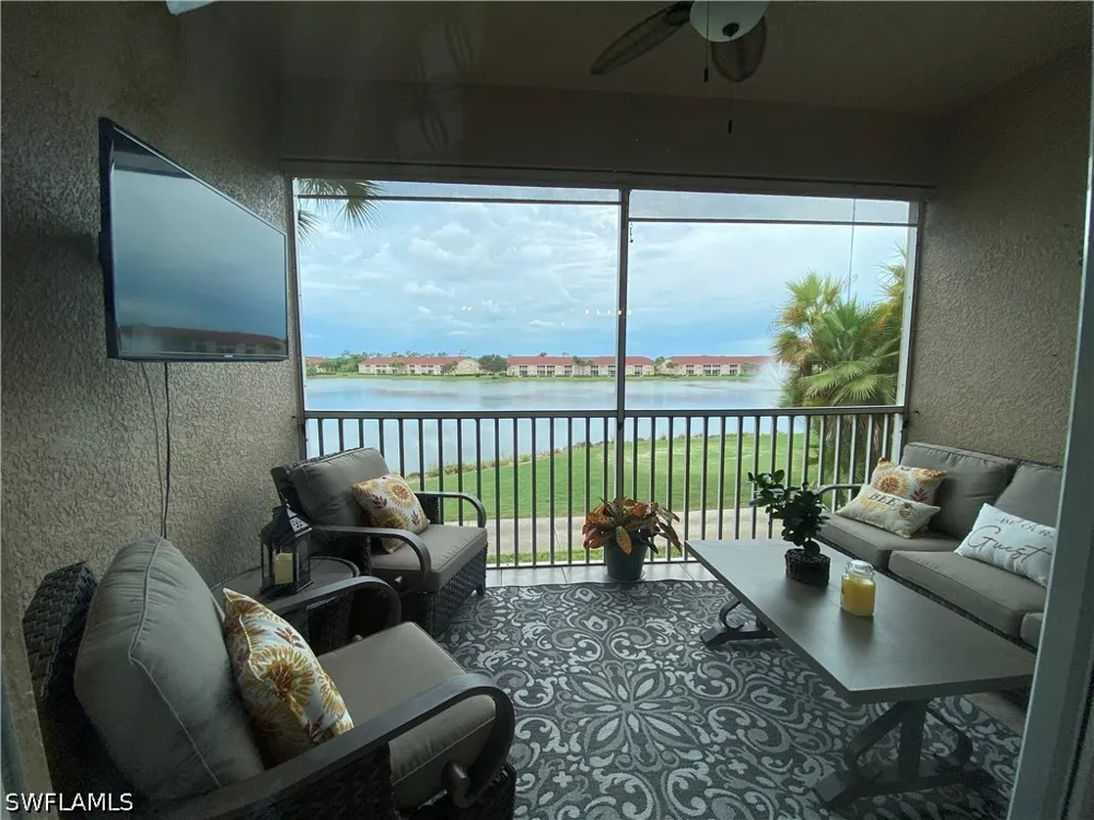 Cypress Trace Circle #2820 Naples, FL 34119