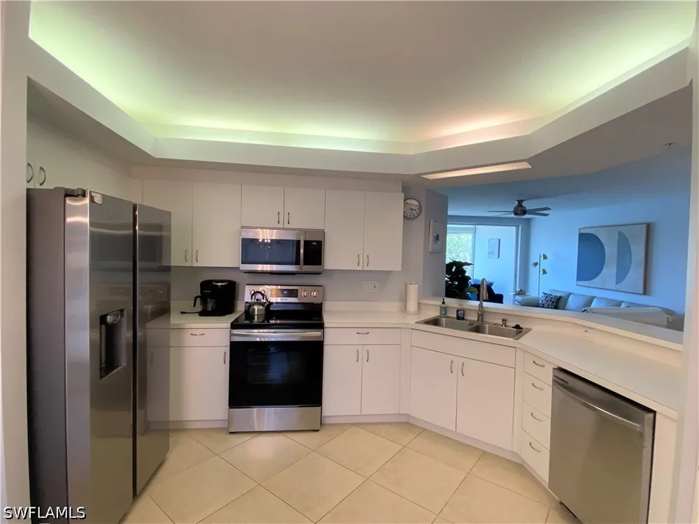 Rain Lily Court #103 Naples, FL 34109
