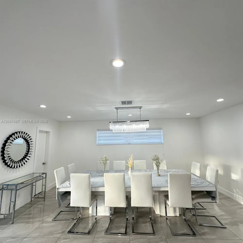 3750 54th Ave Hollywood, FL 33021