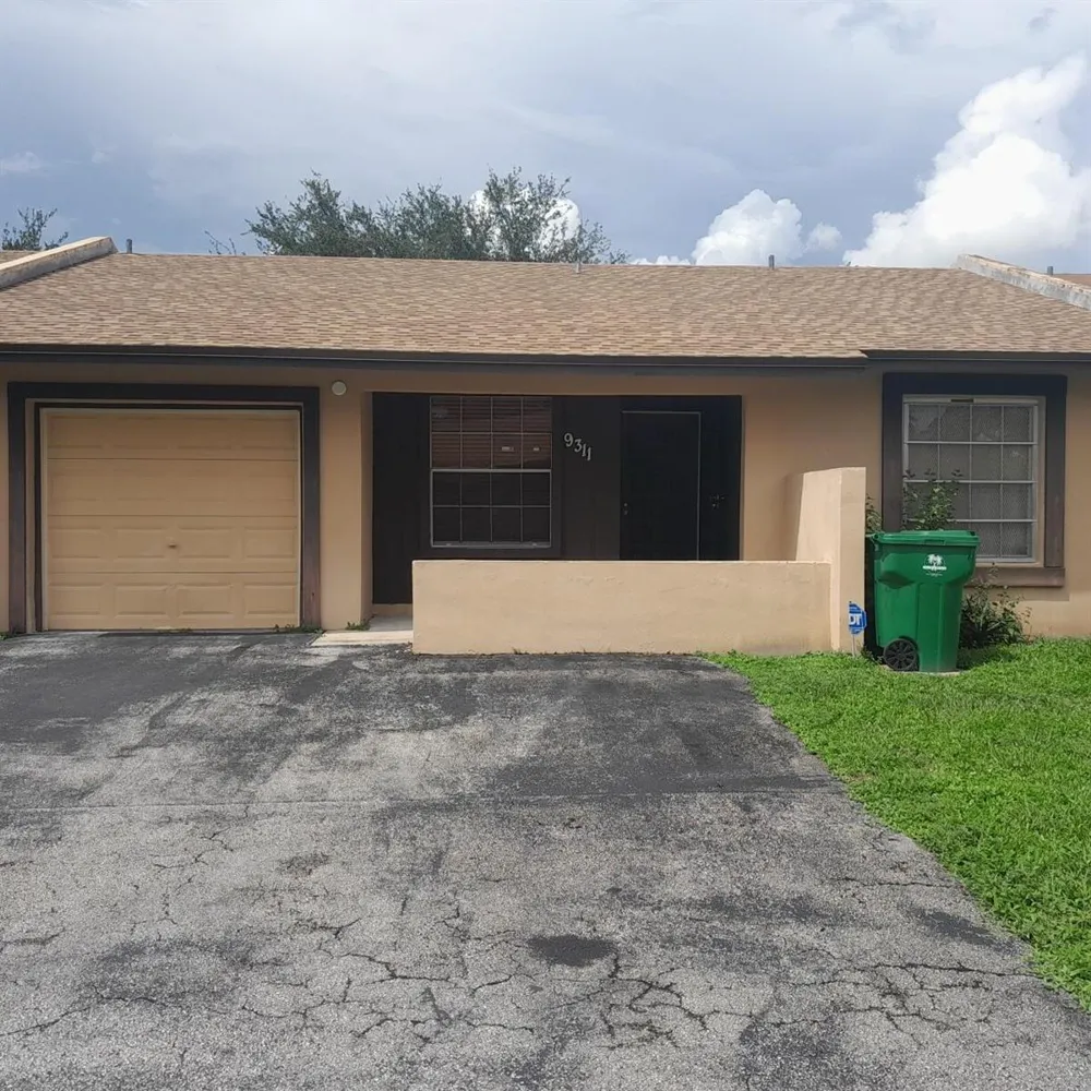 9311 E HEATHER LANE Miramar, FL 33025