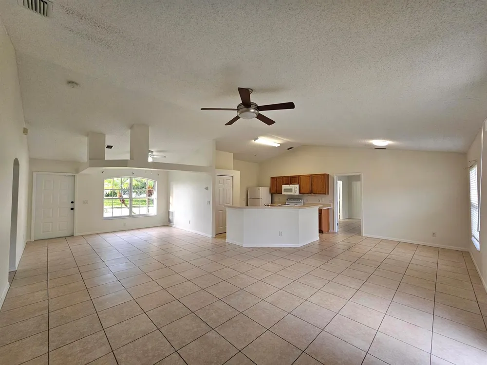162 SW GRIMALDO TERRACE Port St. Lucie, FL 34984