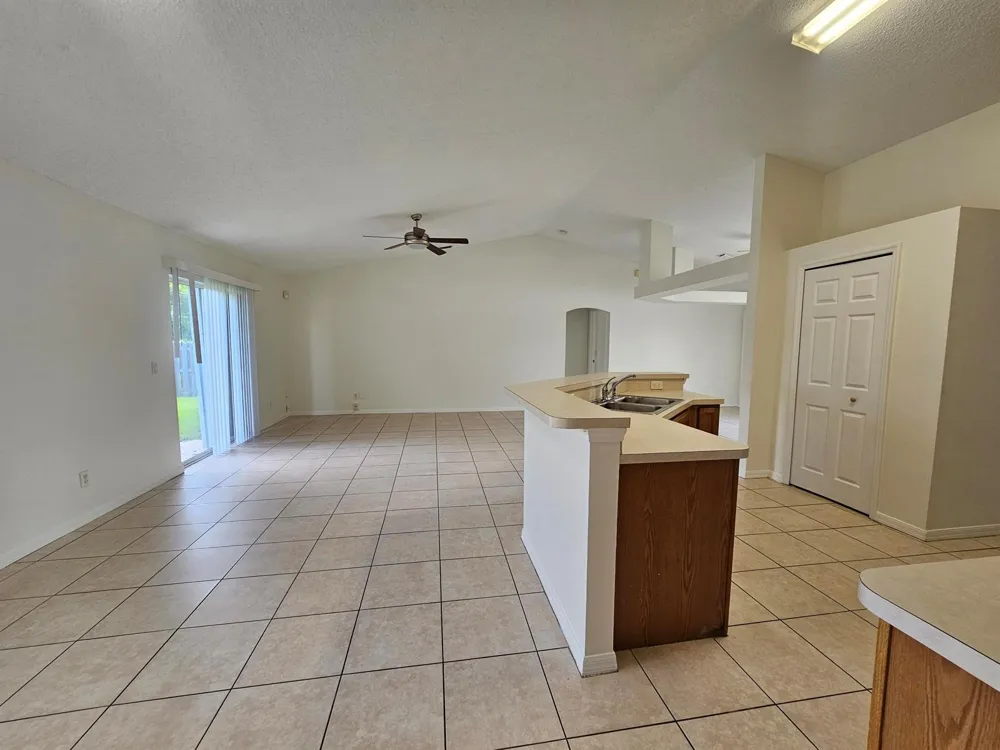 162 SW GRIMALDO TERRACE Port St. Lucie, FL 34984