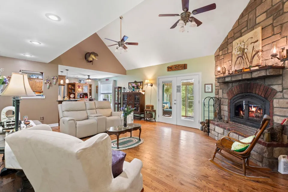 12348 E 389 ROAD Jay, OK 74346