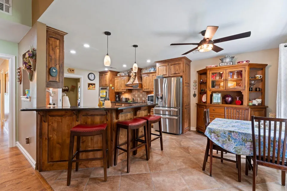 12348 E 389 ROAD Jay, OK 74346