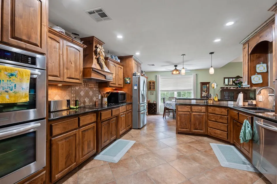 12348 E 389 ROAD Jay, OK 74346