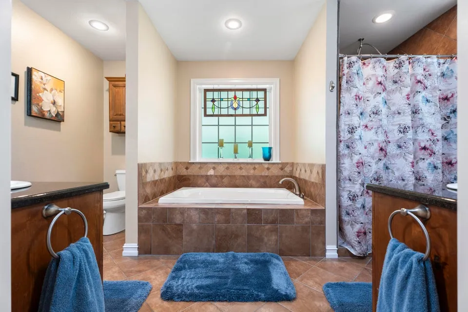 12348 E 389 ROAD Jay, OK 74346