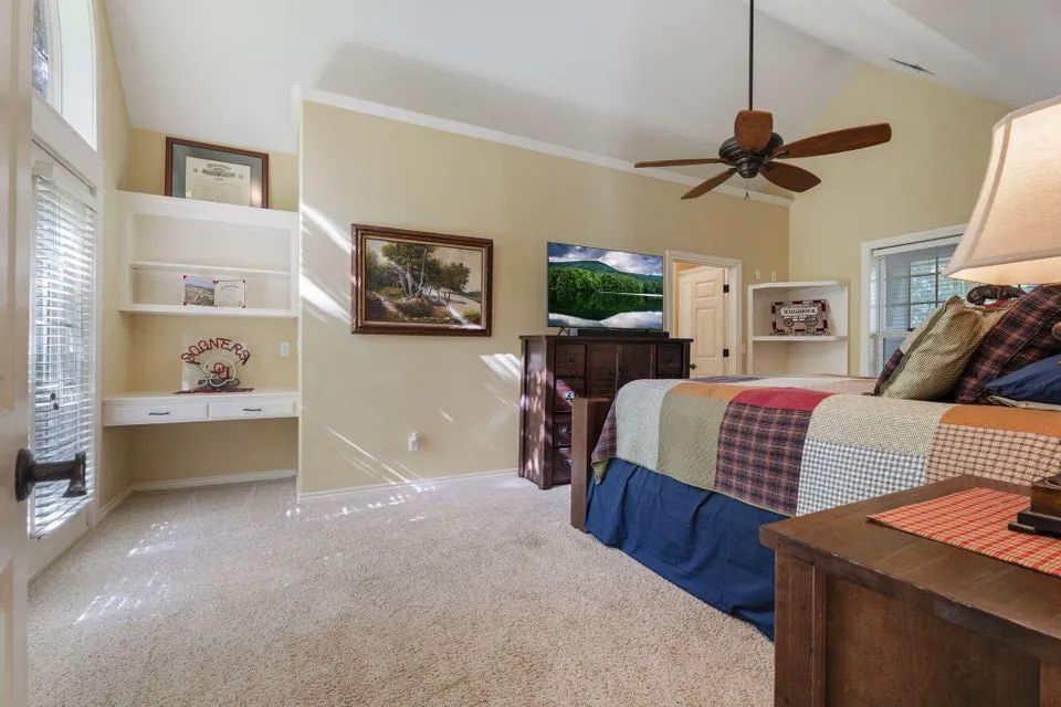 34323 S Coves Drive Afton, OK 74331