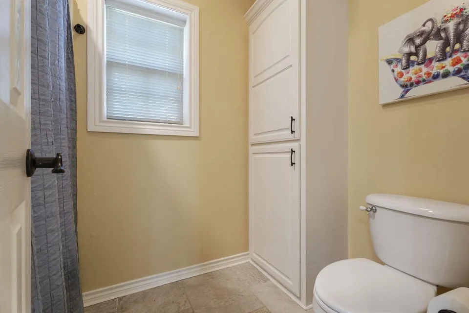 34323 S Coves Drive Afton, OK 74331