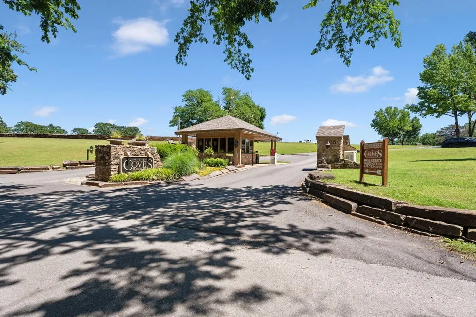 34323 S Coves Drive Afton, OK 74331