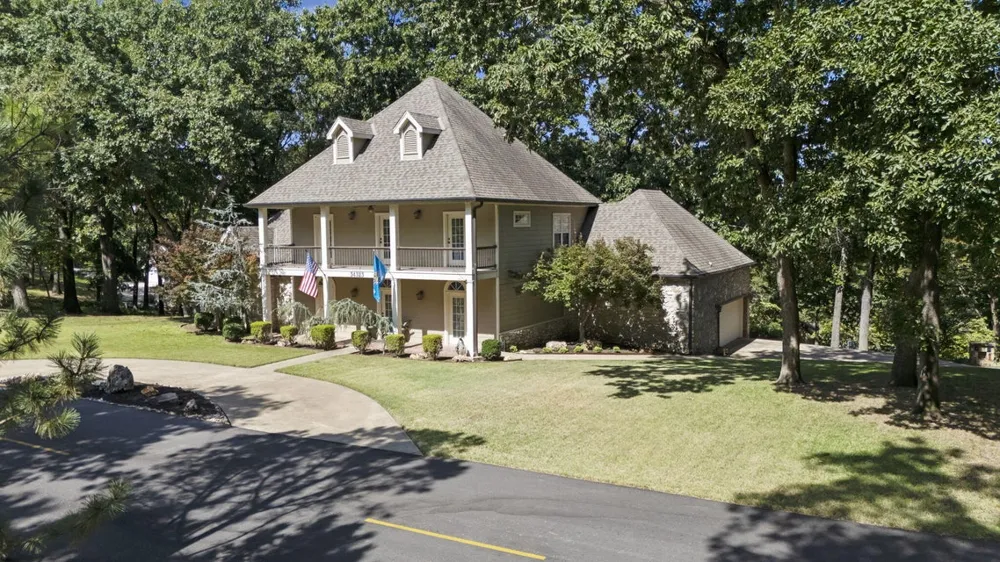 34323 S Coves Drive Afton, OK 74331