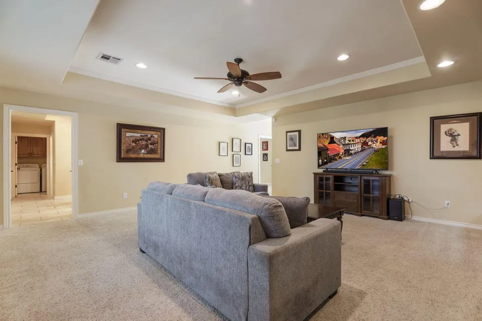 34323 S Coves Drive Afton, OK 74331