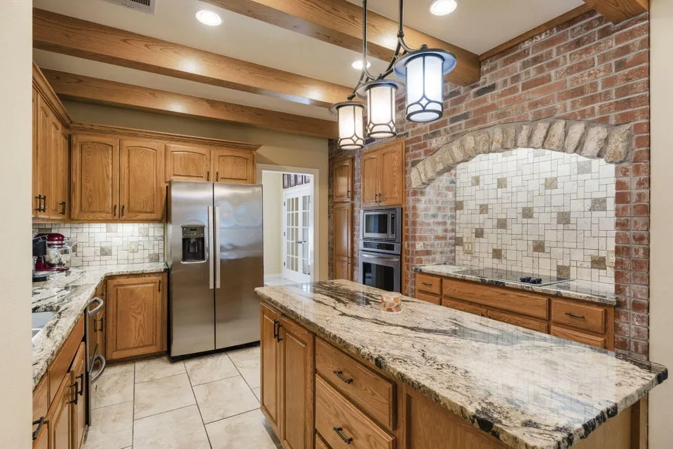 34323 S Coves Drive Afton, OK 74331
