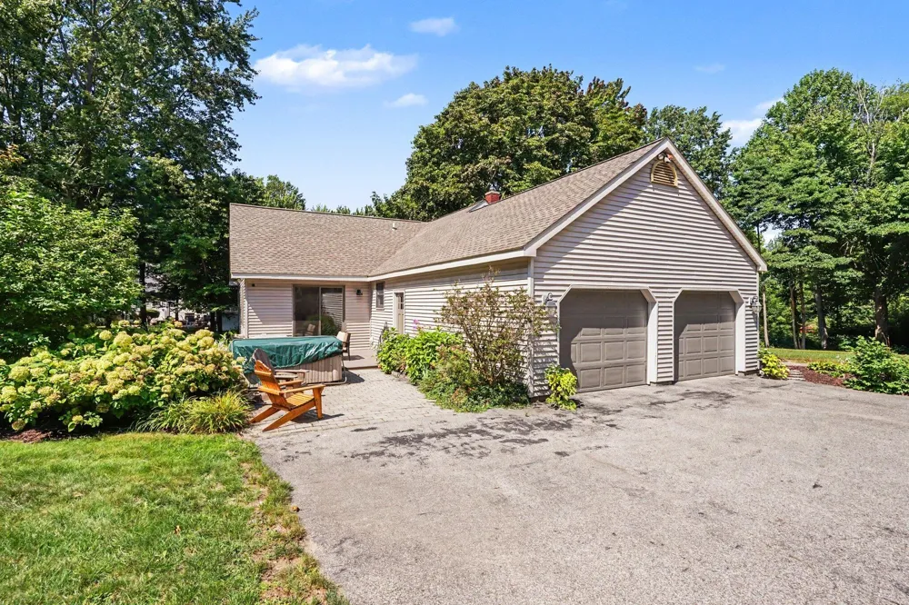 1538 W 32nd Street Laketown Township, MI 49423
