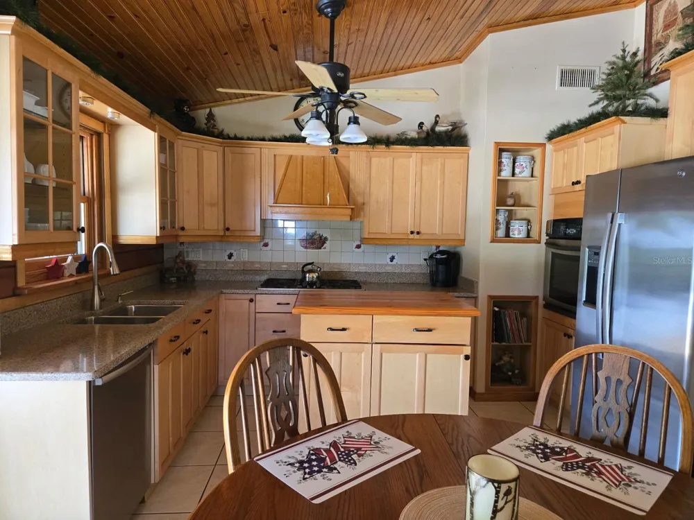 15190 LEEANN ROAD Sarasota, FL 34240