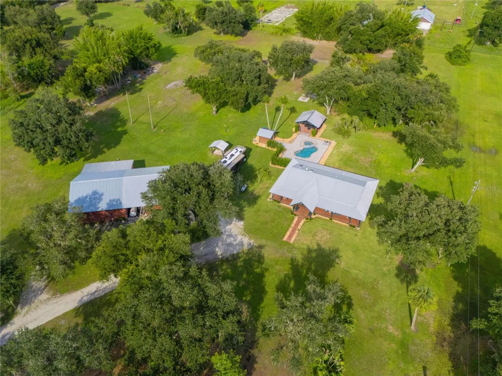 15190 LEEANN ROAD Sarasota, FL 34240