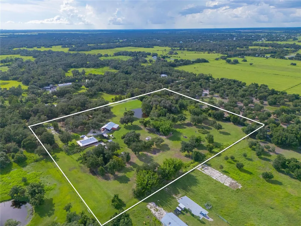 15190 LEEANN ROAD Sarasota, FL 34240