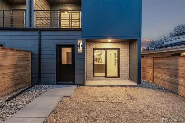 537 Josephine Street Denver, CO 80206
