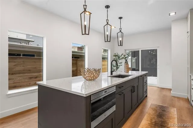537 Josephine Street Denver, CO 80206
