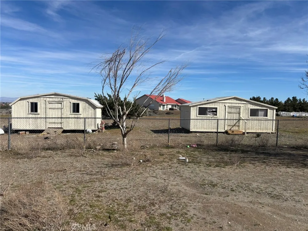 9591 Colfax Road Phelan, CA 92371