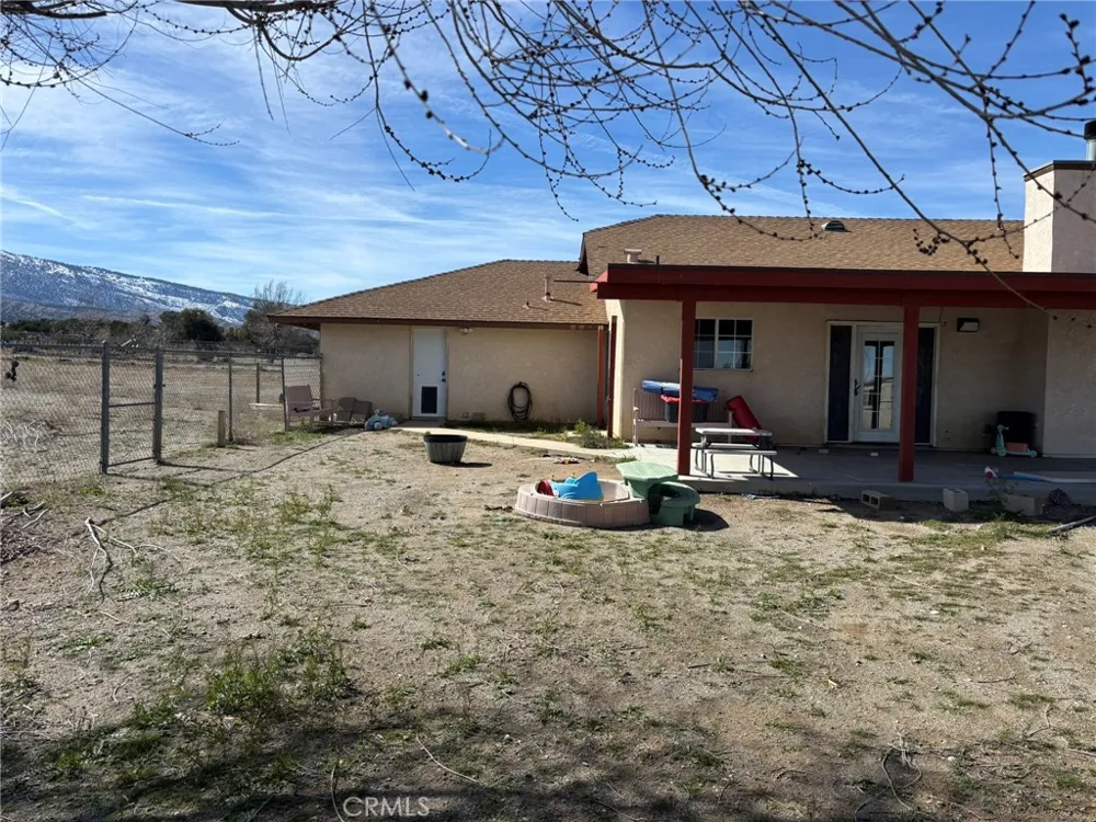 9591 Colfax Road Phelan, CA 92371