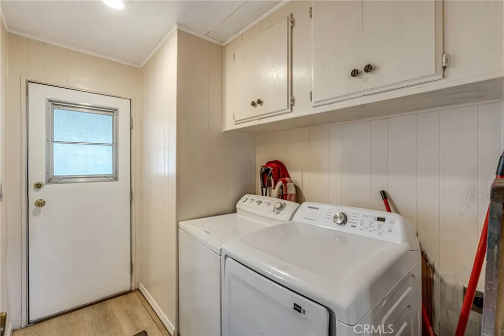 13962 Riviera Victorville, CA 92395