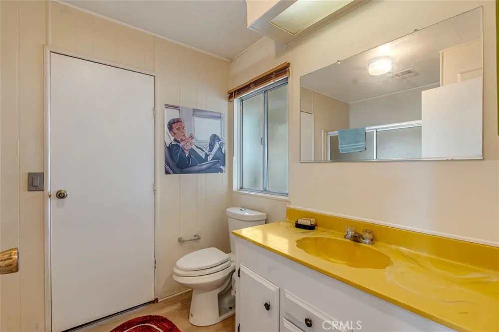 13962 Riviera Victorville, CA 92395