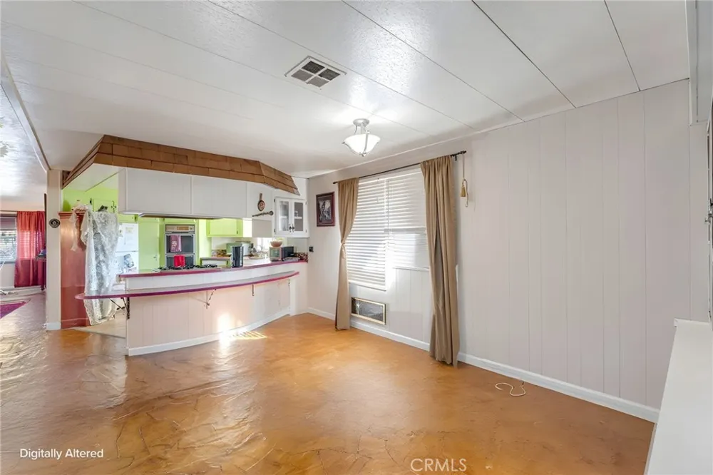 13962 Riviera Victorville, CA 92395