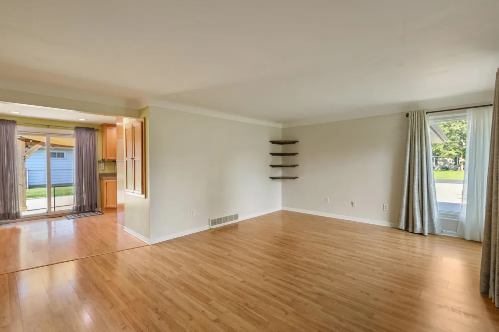 3695 Pinto Road Kalamazoo, MI 49004