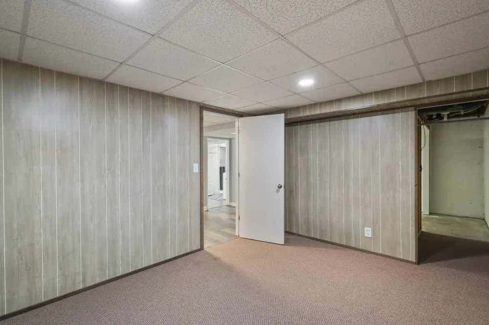 3695 Pinto Road Kalamazoo, MI 49004