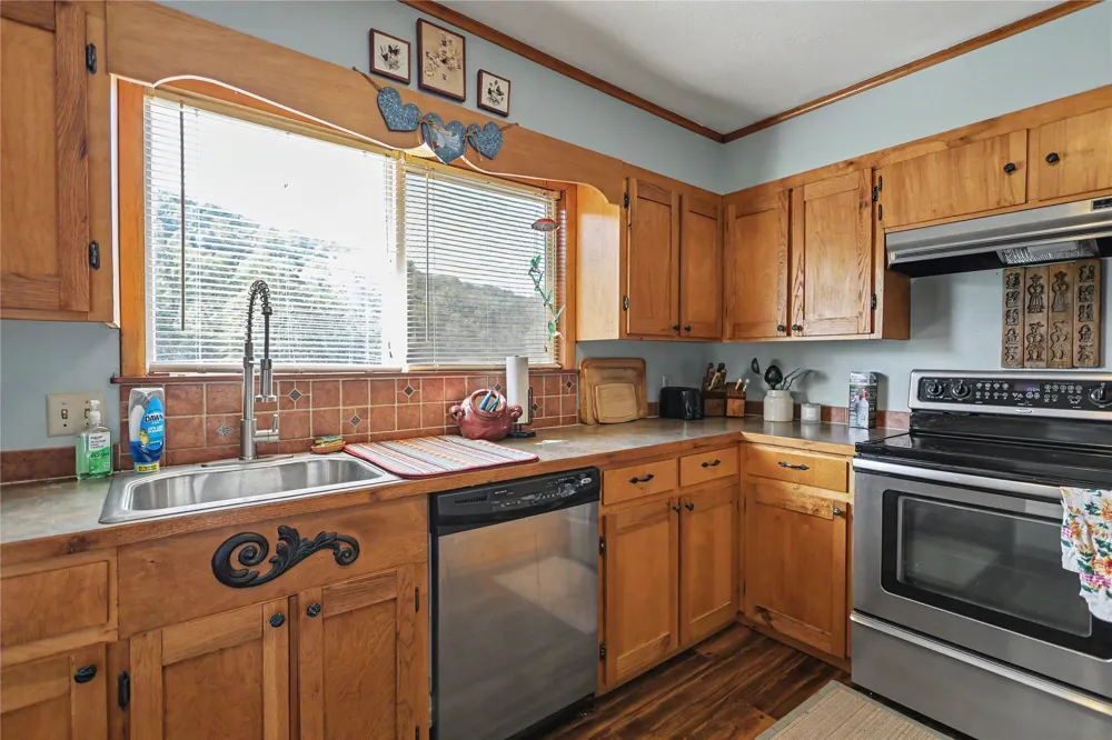 328 Bailey Boulevard Tahlequah, OK 74464