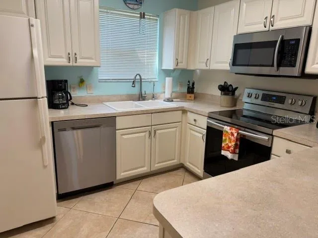 1413 BLUEBERRY WAY The Villages, FL 32162