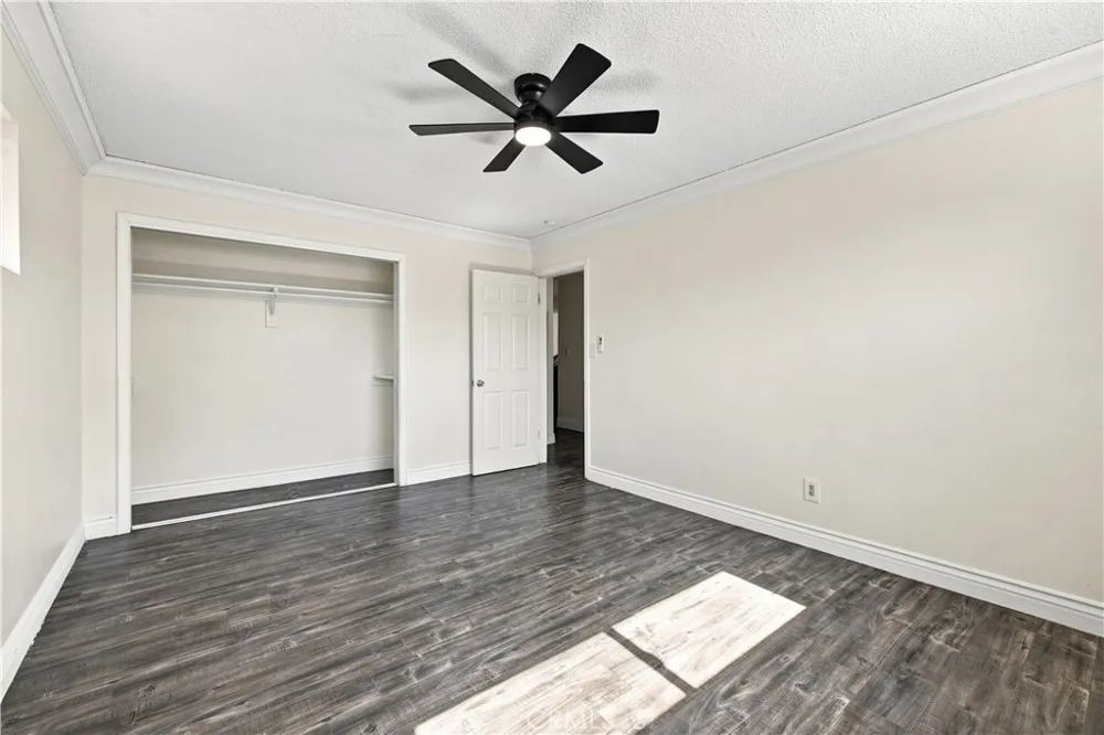 561 Lanier St Hemet, CA 92543
