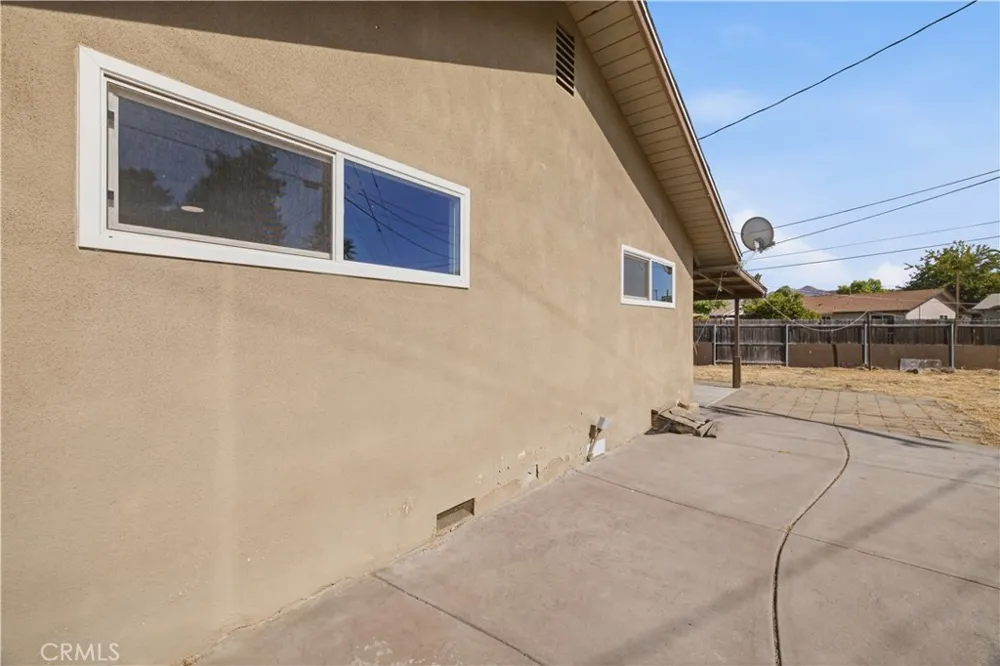 561 Lanier St Hemet, CA 92543