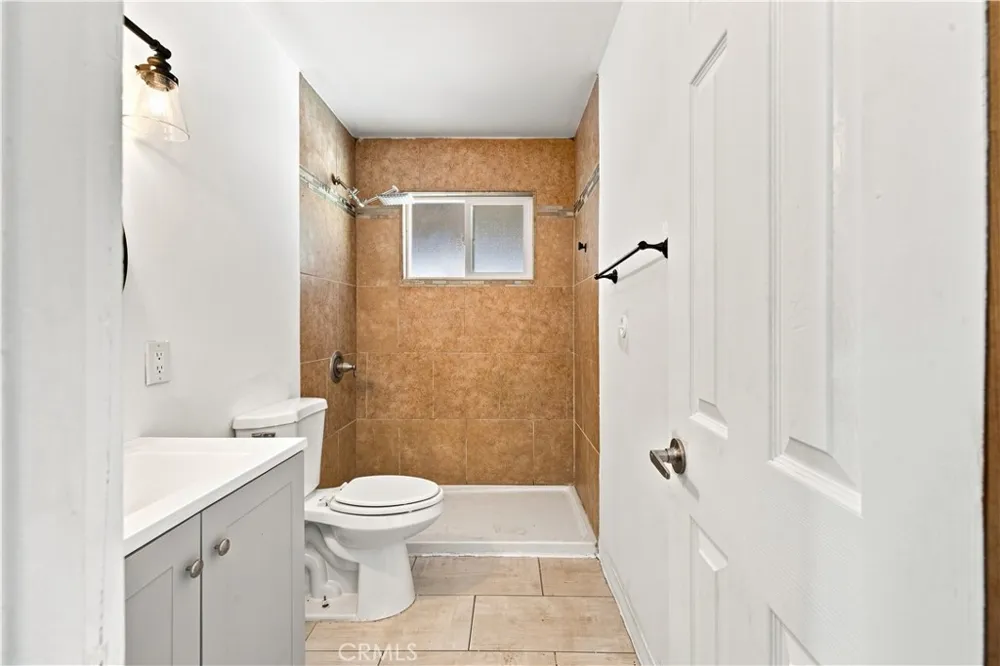 561 Lanier St Hemet, CA 92543