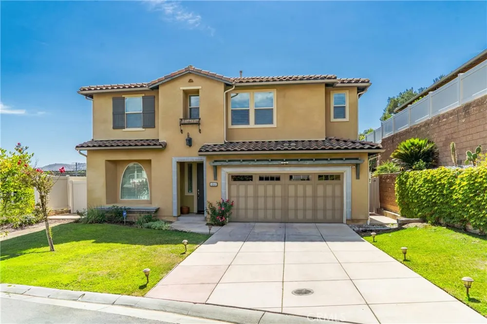 4948 Hydepark Drive Agoura Hills, CA 91301