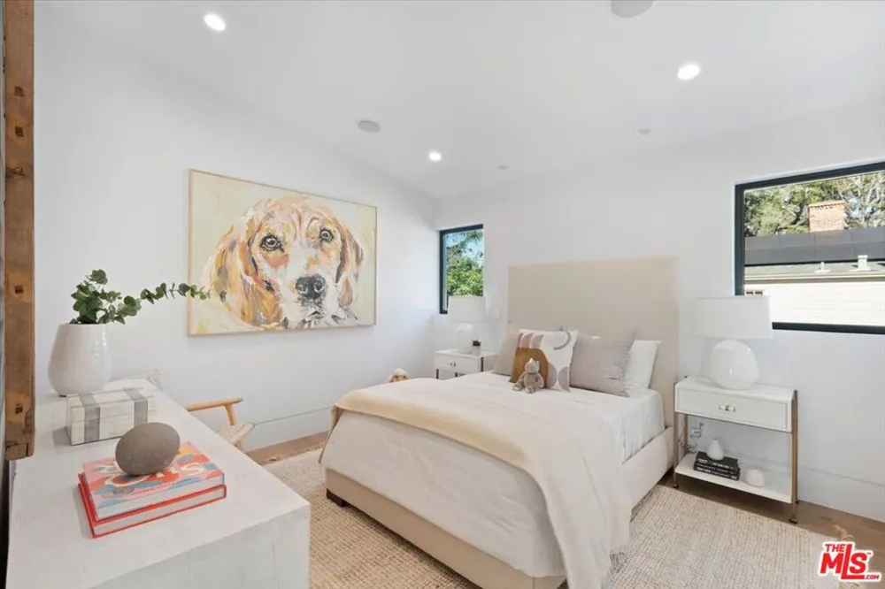 3848 Vantage Avenue Los Angeles, CA 91604