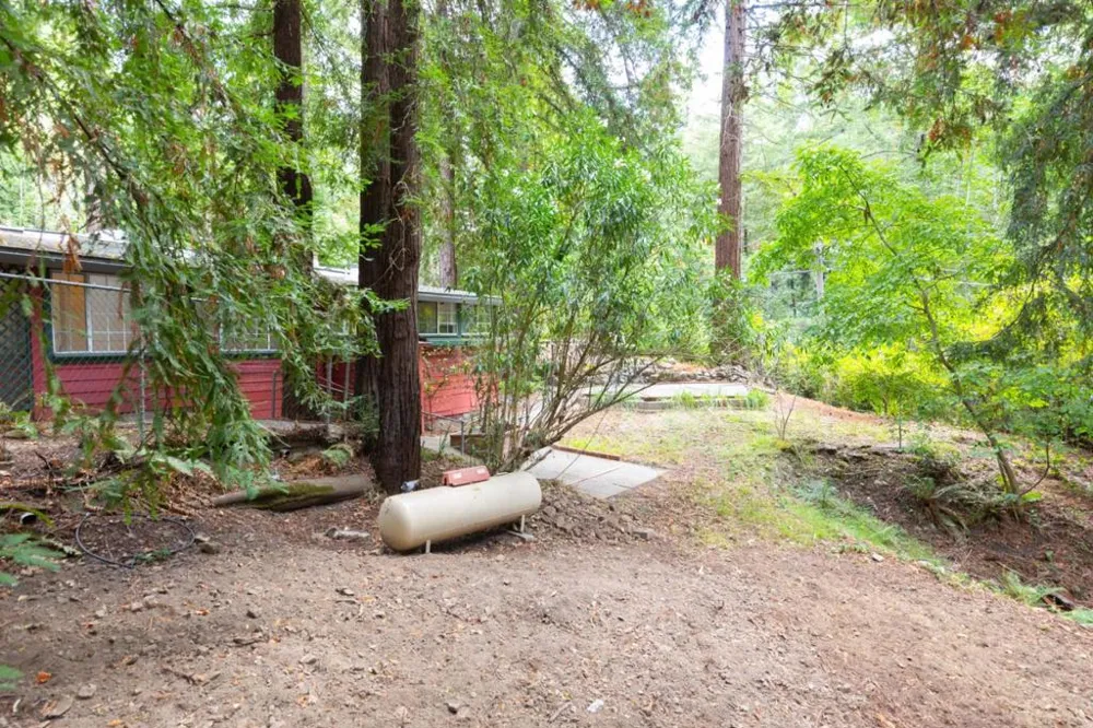 9965 E Zayante Road Felton, CA 95018