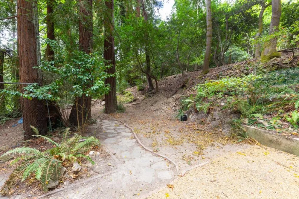 9965 E Zayante Road Felton, CA 95018