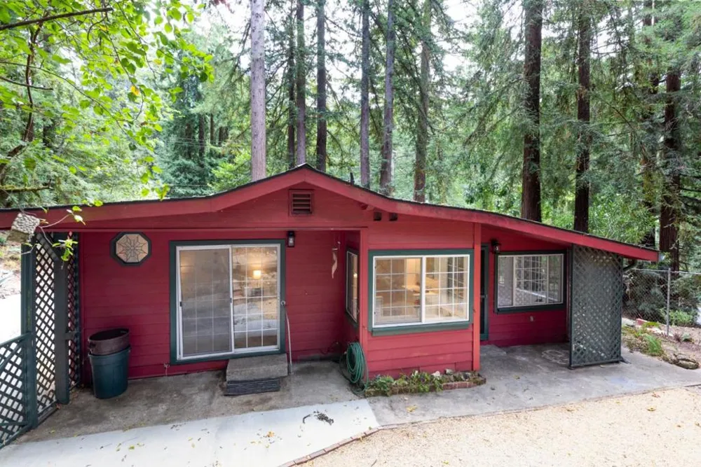 9965 E Zayante Road Felton, CA 95018