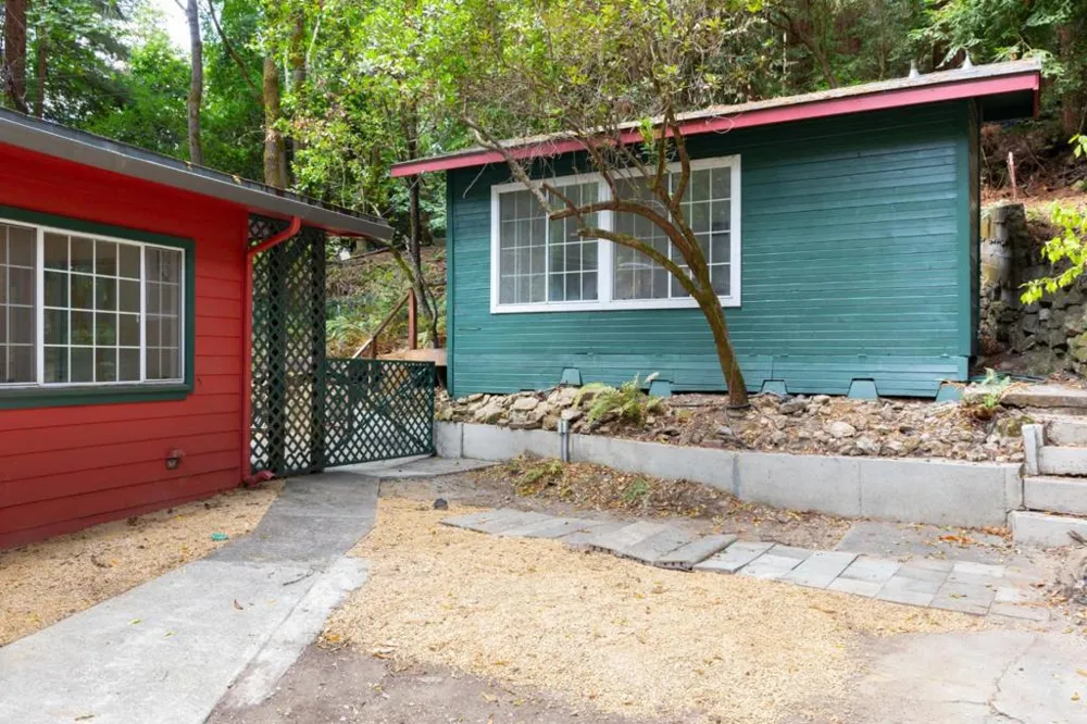 9965 E Zayante Road Felton, CA 95018