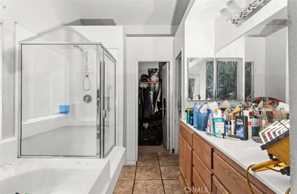 12621 Garden Victorville, CA 92395
