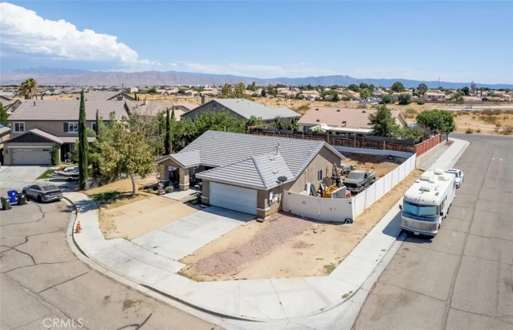 12621 Garden Victorville, CA 92395