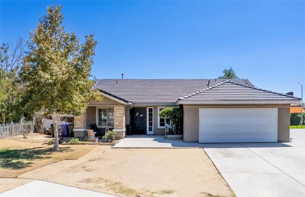12621 Garden Victorville, CA 92395
