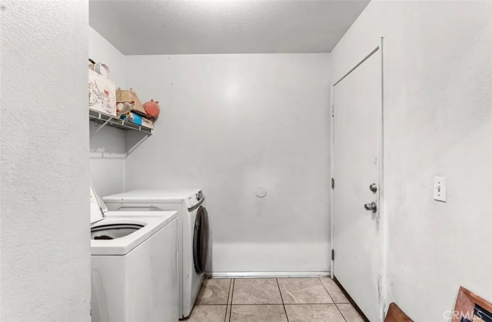 12621 Garden Victorville, CA 92395