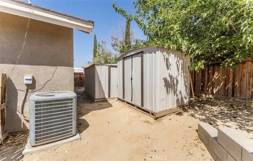 12621 Garden Victorville, CA 92395