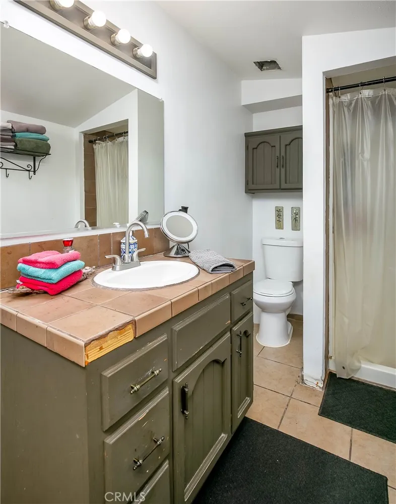 2618 E Avenue Q4 Palmdale, CA 93550