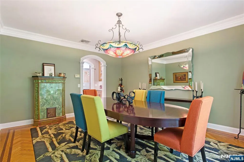 102 Seminary Drive Mahwah, NJ 07430